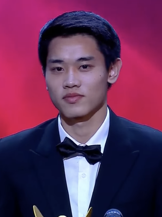 Đình Bắc nhận danh hiệu VĐV trẻ 2025, tiết lộ hành động cực đặc biệt sau khi giành vàng SEA Games 33