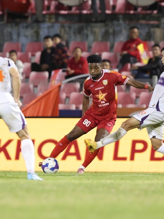 Bảng xếp hạng V-League mới nhất: Hà Nội còn đứng sau Hà Tĩnh, HAGL vị trí cực nguy hiểm