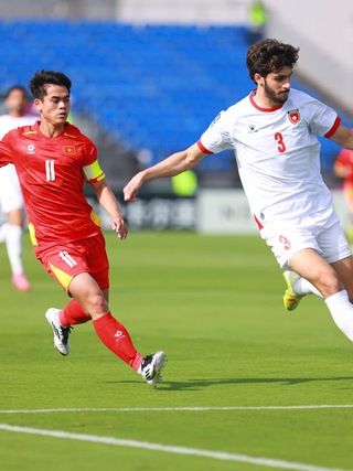 U.23 Việt Nam biến đội bóng Tây Á từ thế cửa trên thành ‘chú mèo’ yếu đuối