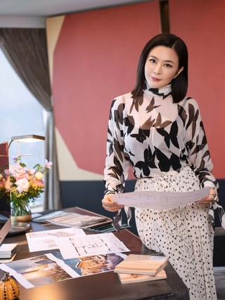 Quan Chi Lâm nói gì về tin đồn nuôi tình trẻ kém 17 tuổi?