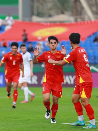 U.23 Việt Nam 2-1 U.23 Kyrgyzstan, VCK châu Á 2026: Mở toang cánh cửa vào tứ kết