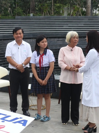 Cuộc gặp xúc động sau 5 năm đại dịch Covid-19: Những ân tình chưa bao giờ quên