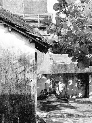 Triển lãm 'Thiên di': Những khoảnh khắc hữu hạn qua ảnh đen trắng