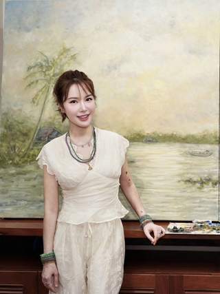 'Nơi những dòng chảy gặp nhau': Dấu ấn mới của Đặng Thanh Huyền