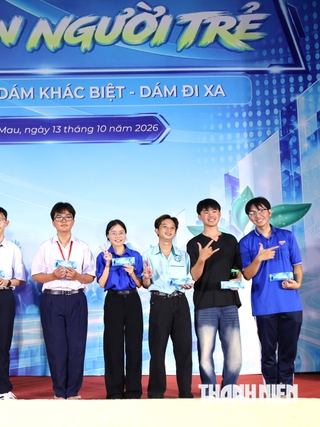 Saigon Tếu kể chuyện làm nghề sáng tạo: Đừng đợi giỏi mới bắt đầu