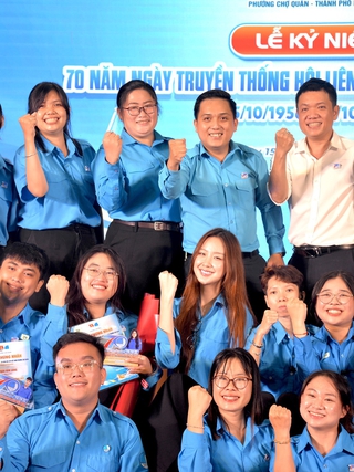 Mỗi 'thanh niên sống đẹp' là câu chuyện về lòng nhân ái, trách nhiệm với cộng đồng