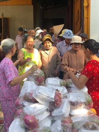 Trân quý những tấm lòng nhân ái