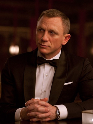 400 lô vật phẩm trong phim 'James Bond' được đem bán đấu giá