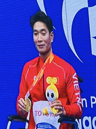 Việt Nam đoạt HCV đầu tiên ở Asian Para Games 2026: Tuyệt vời kình ngư Đỗ Thanh Hải! 