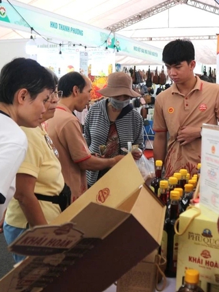 Nhanh kẻo hết: Cơ hội mua đặc sản vùng miền giá vài chục ngàn đồng