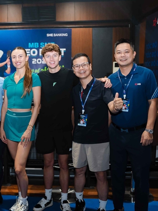 Nhà vô địch pickleball Mỹ gặp gỡ doanh nhân Việt Nam