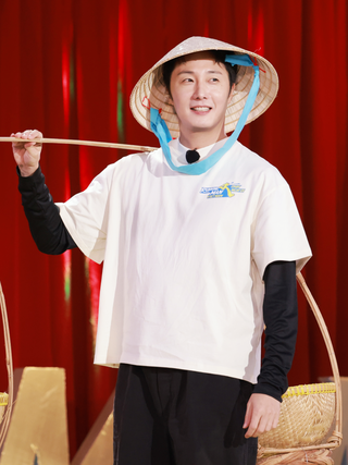 Sao 'Gia đình là số 1' Jung Il Woo đẩy mạnh hoạt động tại Việt Nam