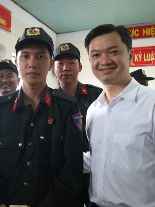 Tri ân những người gác lại việc riêng để làm nhiệm vụ trong những ngày tết