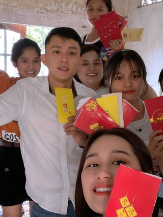 Tết có còn vui như xưa? Chuyên gia chỉ ra điều khiến nhiều cha mẹ giật mình