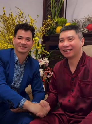 Xúc động khoảnh khắc NSND Xuân Bắc đến thăm NSND Công Lý ngày đầu năm