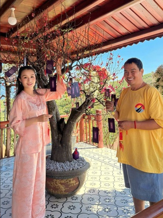 Hoàng Mập đón tết trong biệt phủ 10.000 m2, tiết lộ việc học tiến sĩ