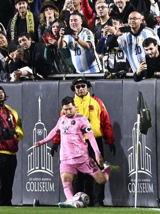 Son Heung-min ‘trừng phạt’ bạn thân Messi, Inter Miami mở màn MLS bằng thất bại