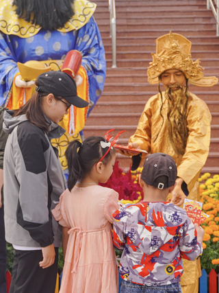 Mùng 1 tết đi Suối Tiên có gì chơi?