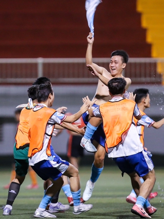 Đội Trường ĐH Sư phạm TP.HCM sẽ tạo 'địa chấn' ở Nha Trang?