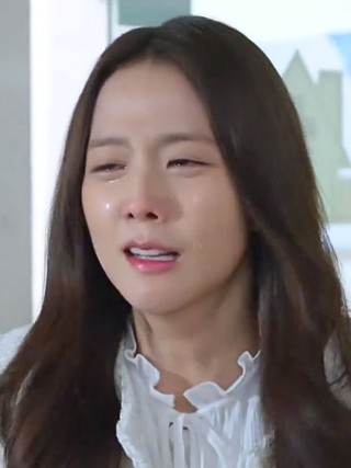 Jisoo (BlackPink) bị khán giả đồng loạt kêu gọi 'đừng đóng phim nữa'