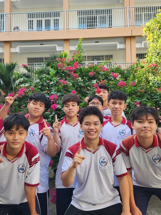 Ngôi trường không điện thoại di động ở TP.HCM, kể cả giờ ra chơi