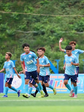 Tân binh 'khó thở' trong lần đầu tiên