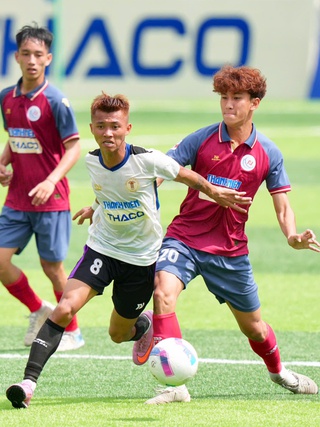 Pha phản lưới nhà tạo ‘kỷ lục’ vừa đáng quên lại vừa… đáng nhớ