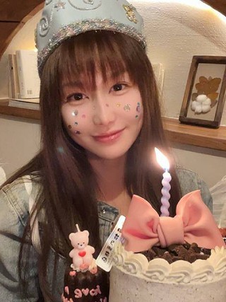 Đu trend 'bánh kem bốc lửa', nữ diễn viên Trung Quốc gặp tai nạn bỏng nghiêm trọng