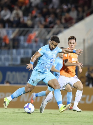 Xuân Son háo hức tái ngộ Hoàng Hên: 'Chúng tôi muốn chiến đấu vì màu cờ sắc áo Việt Nam’