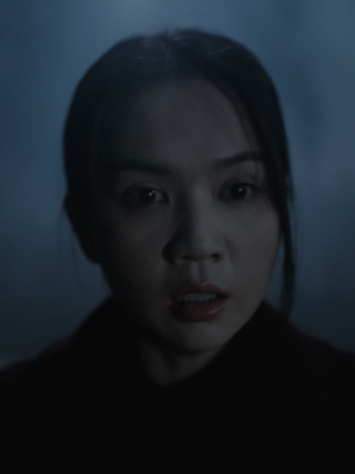 Hình ảnh gây ám ảnh của người mẫu Ngọc Trinh