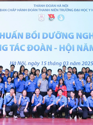 70 năm phụng sự Tổ quốc của những 'chiến sĩ áo trắng'