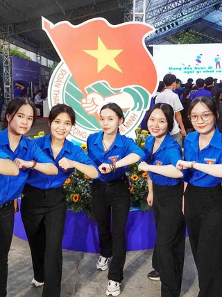 Xứng đáng là đội dự bị tin cậy của Đảng trong kỷ nguyên mới