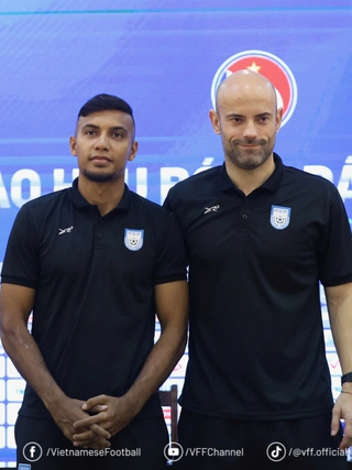 HLV Cabrera tuyên bố: 'Đội tuyển Việt Nam mạnh, nhưng Bangladesh đã nghiên cứu rất kỹ’