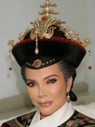Kris Jenner bất ngờ trở thành 'meme' nổi tiếng tại Trung Quốc