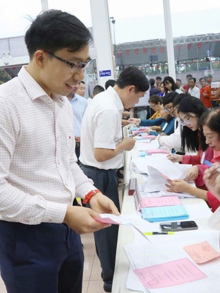 Ứng viên trẻ đại biểu Quốc hội khóa XVI: Kỳ vọng vào bản lĩnh thế hệ mới