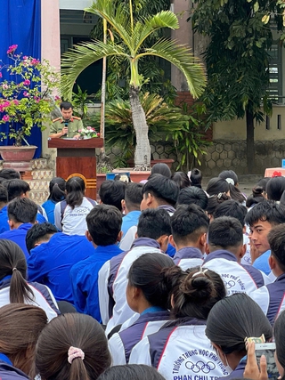 Giúp người dân Gia Lai nhận diện tin giả và lừa đảo trên không gian mạng