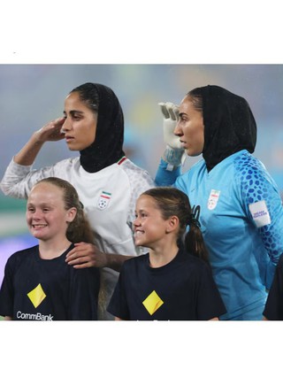 Đội tuyển nữ Iran thay đổi đặc biệt nhưng vẫn thua đậm Úc: Phải quyết đấu Philippines giành vé vớt