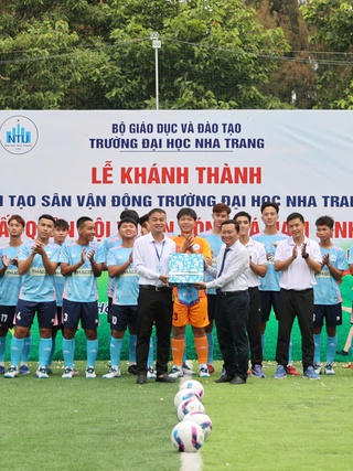 Trường ĐH Nha Trang khánh thành SVĐ, xuất quân dự VCK TNSV THACO cup 2026
