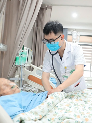 Bác sĩ nội trú mới được tuyển dụng nhận lương bậc 2