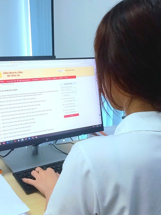 Đề xuất tăng lương cơ sở lên 2,53 triệu đồng/tháng: Mong sớm được áp dụng