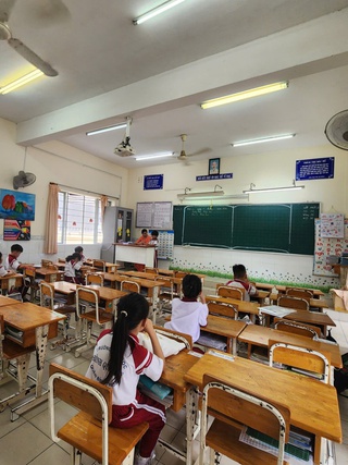 Sáng nay 220 học sinh Trường tiểu học Bình Quới Tây, TP.HCM nghỉ học