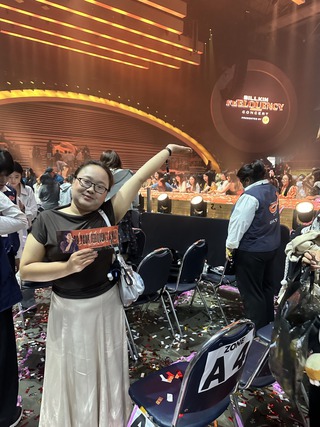 Người trẻ chi mạnh cho trải nghiệm, tận hưởng; còn tích lũy thì sao?