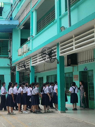 Thêm trường THCS ở phường Gia Định, TP.HCM tạm dừng ăn bán trú vì lo thực phẩm