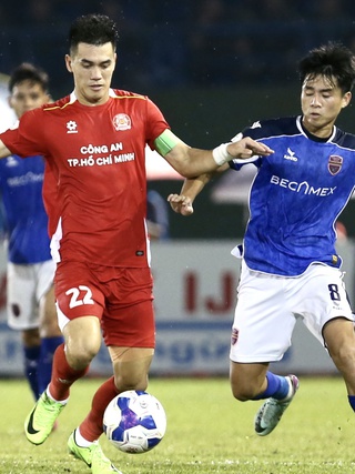 Thầy Lê Huỳnh Đức có 'cứu' được trò Tiến Linh?