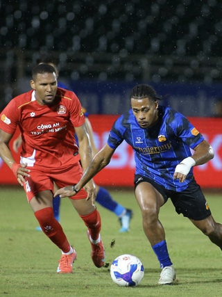 Trớ trêu: Lỗ hổng hàng thủ CLB Công an TP.HCM đến từ ngôi sao trị giá triệu USD