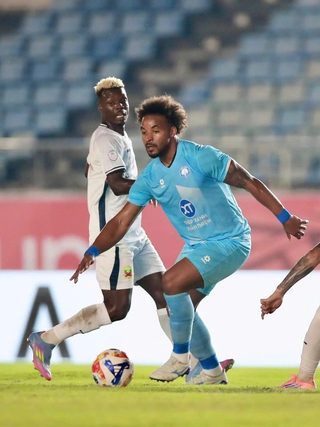 'Báo động đỏ' cho V-League
