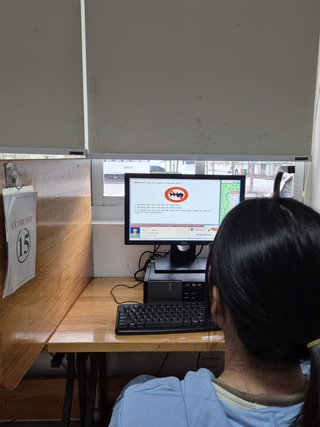 Trước khi thi sát hạch lái xe phải xem clip cảnh báo về tai nạn giao thông