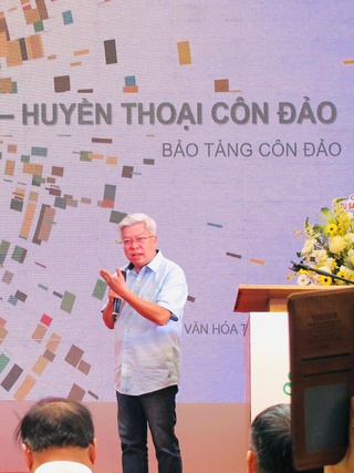 Phát động đợt hiến tặng tài liệu, sách và ra mắt tủ sách 'Huyền thoại Côn Đảo'