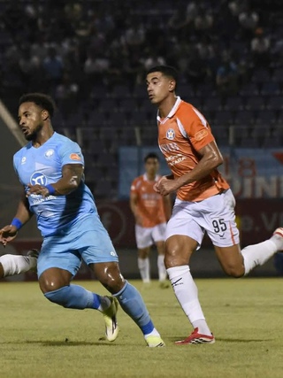 Lịch thi đấu V-League rất hay hôm nay: Nam Định làm khách đầy thử thách, Thanh Hóa không còn đường lùi