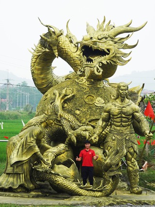 Tượng Cội Nguồn nặng 25 tấn ở Bắc Ninh gây sốt